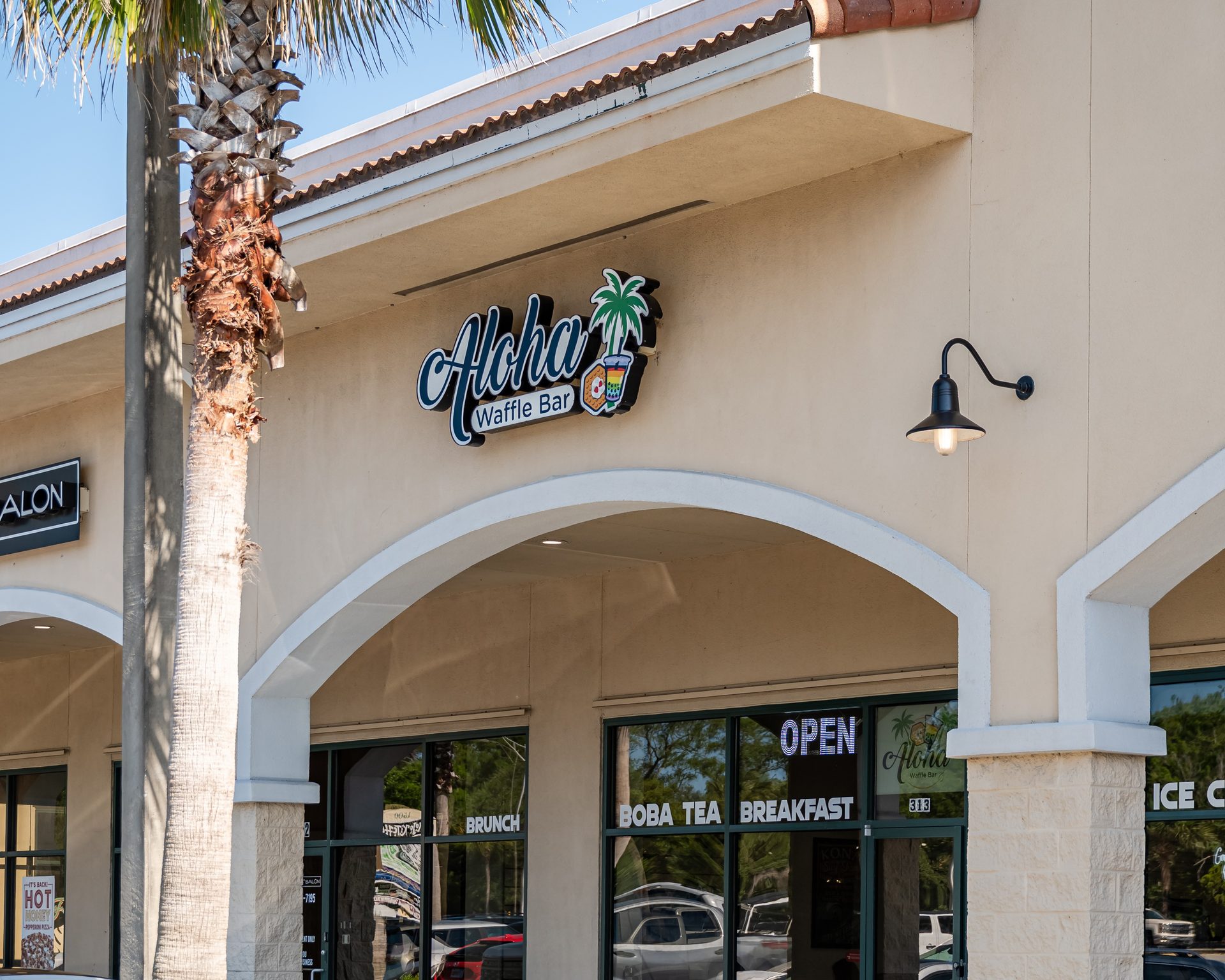Aloha Waffle Bar – River City Marketplace