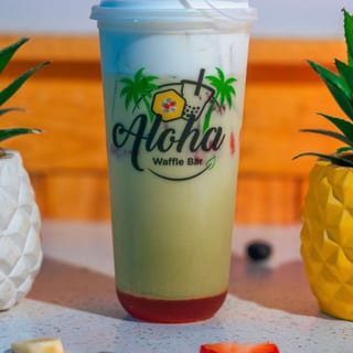Matcha Love Creme Tea Latte