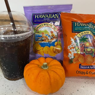 Value Combo Meal (Hawaiian Chips & 16oz Soda)